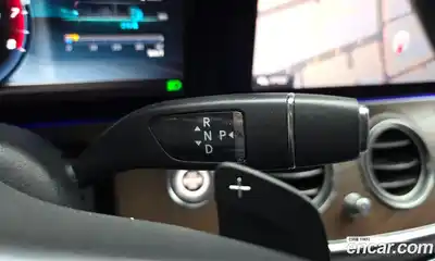Mercedes-Benz E-Class 2020 2.0 автомат (гидро), миниатюра 9