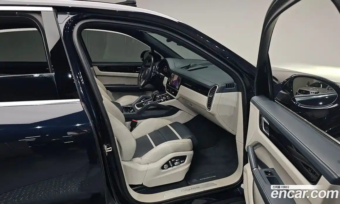 Porsche Cayenne 2021 3.0 автомат (гидро), фото 15