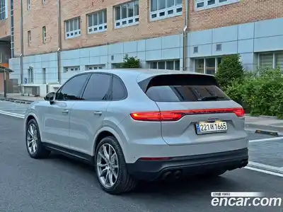 Porsche Cayenne 2022 3.0 автомат (гидро), миниатюра 4