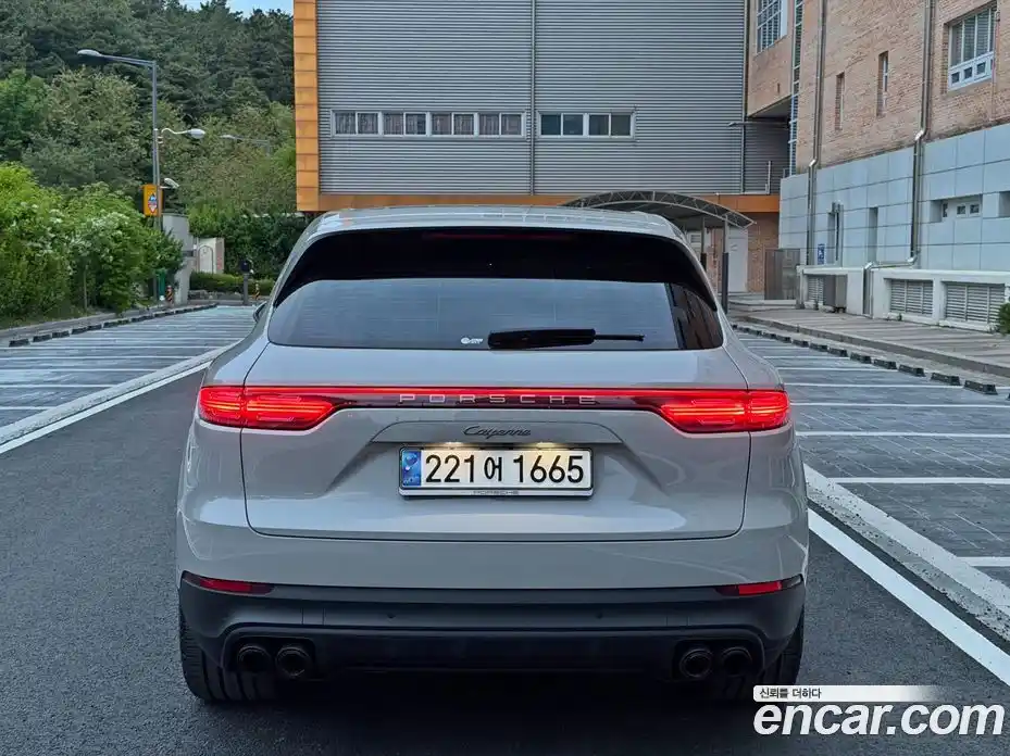 Porsche Cayenne 2022 3.0 автомат (гидро), фото 5