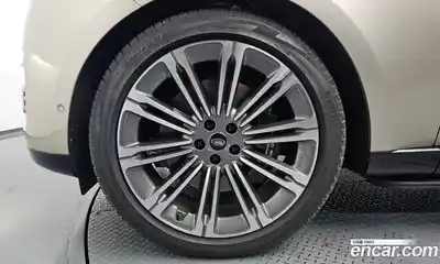 Land Rover Range Rover 2023 4.4 автомат (гидро), миниатюра 4