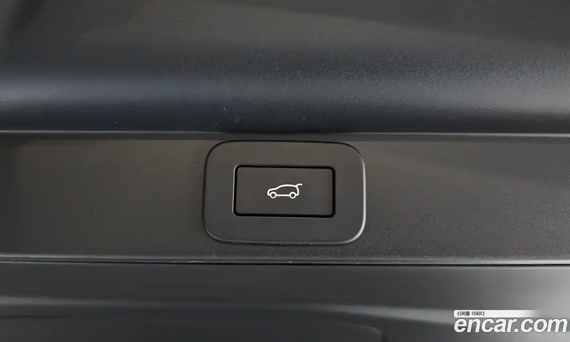 Land Rover Range Rover 2023 4.4 автомат (гидро), фото 41