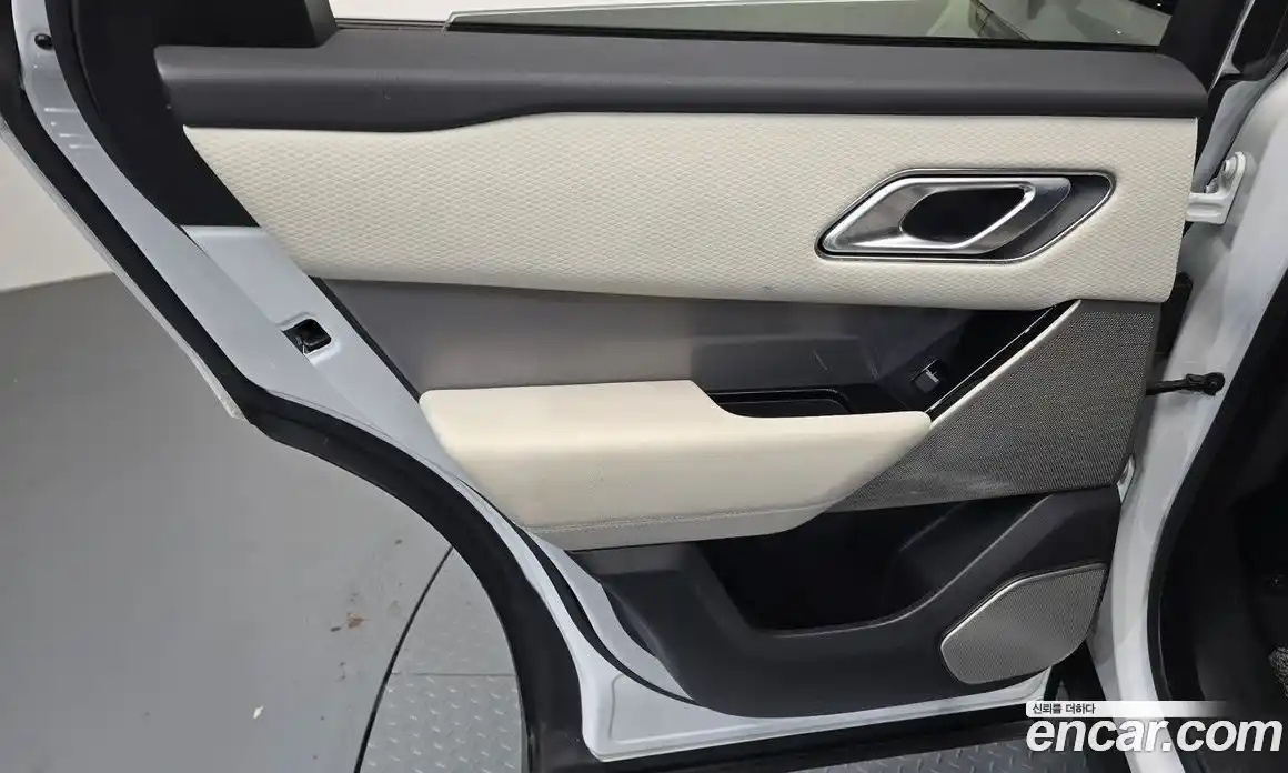 Land Rover Range Rover Velar 2020 3.0 автомат (гидро), фото 15