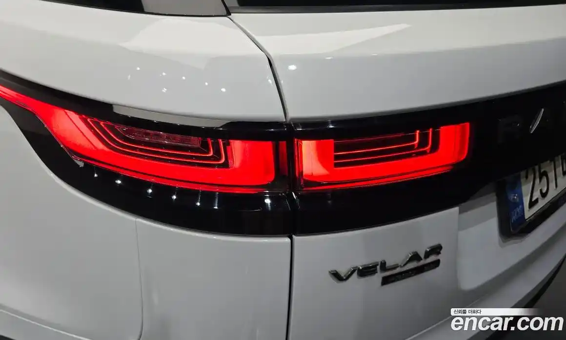 Land Rover Range Rover Velar 2020 3.0 автомат (гидро), фото 9