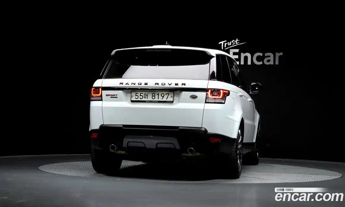 Land Rover Range Rover Sport 2017 3.0 автомат (гидро), фото 4