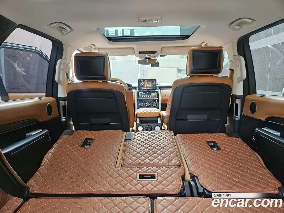 Land Rover Discovery 2018 3.0 автомат (гидро), фото 17