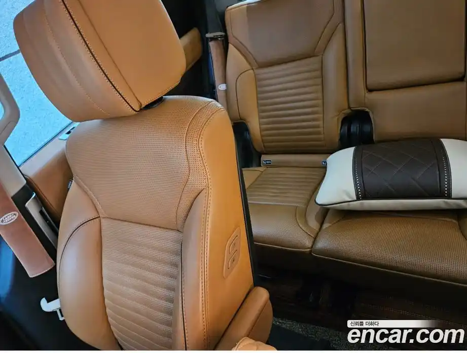 Land Rover Discovery 2018 3.0 автомат (гидро), фото 20