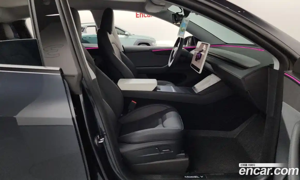 Tesla Model Y 2025 0.2 гидро, фото 13