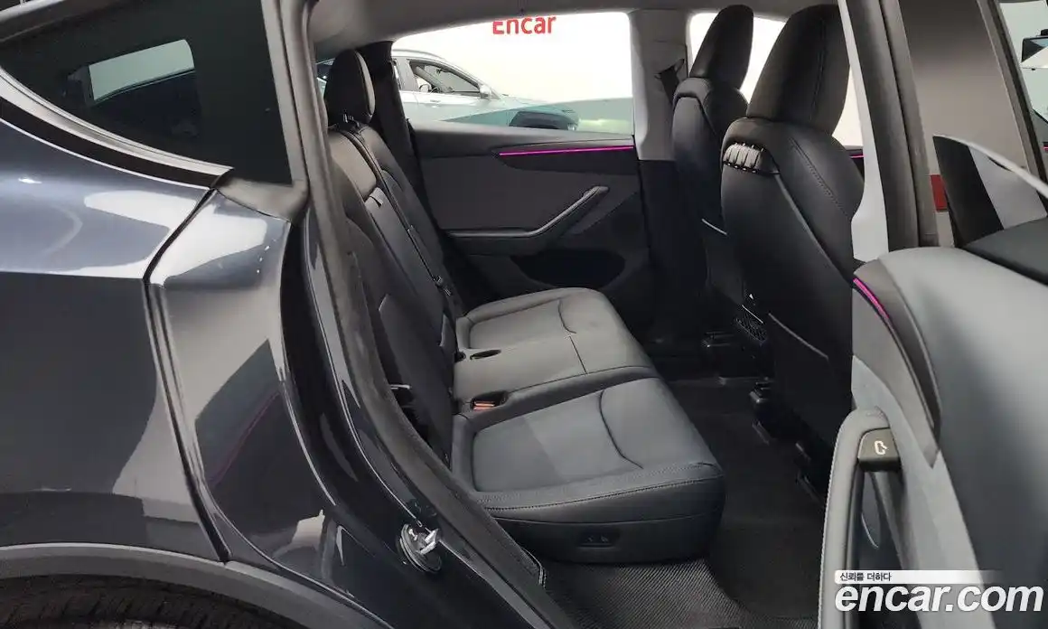 Tesla Model Y 2025 0.2 гидро, фото 16