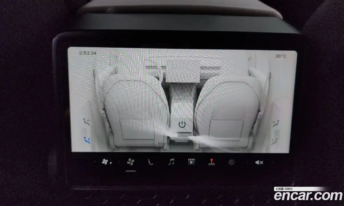 Tesla Model Y 2025 0.2 гидро, фото 18