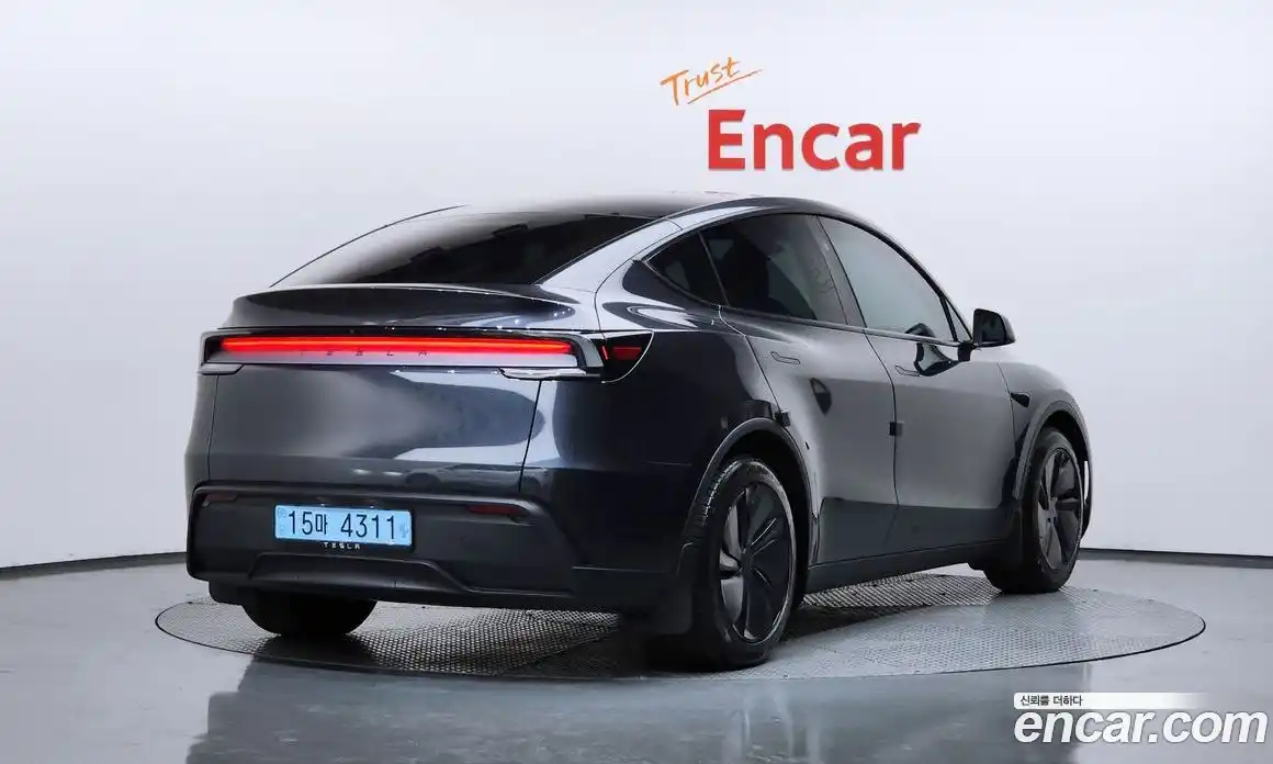 Tesla Model Y 2025 0.2 гидро, фото 2