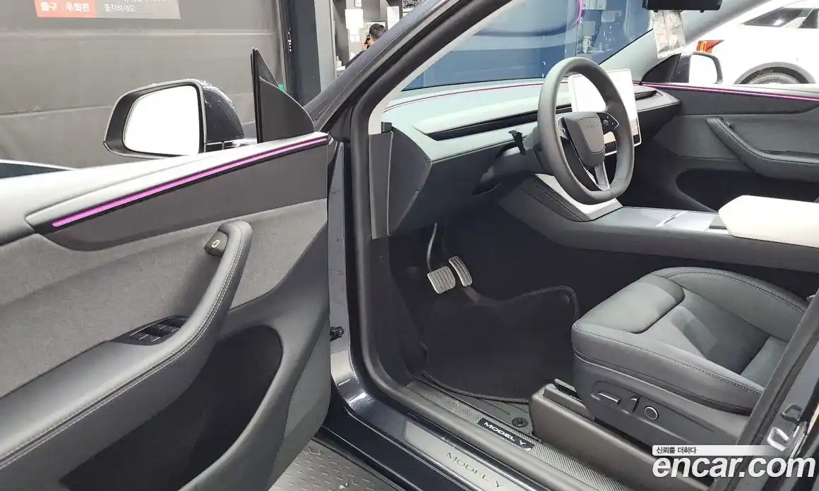 Tesla Model Y 2025 0.2 гидро, фото 36