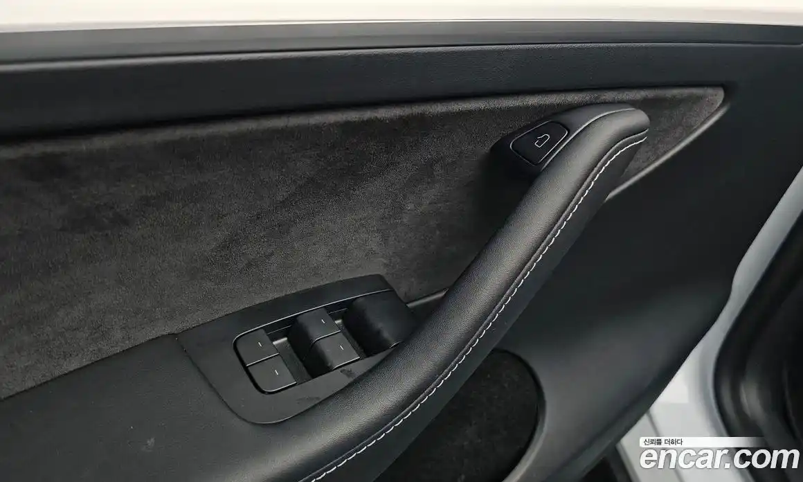 Tesla Model Y 2024 0.2 гидро, фото 28