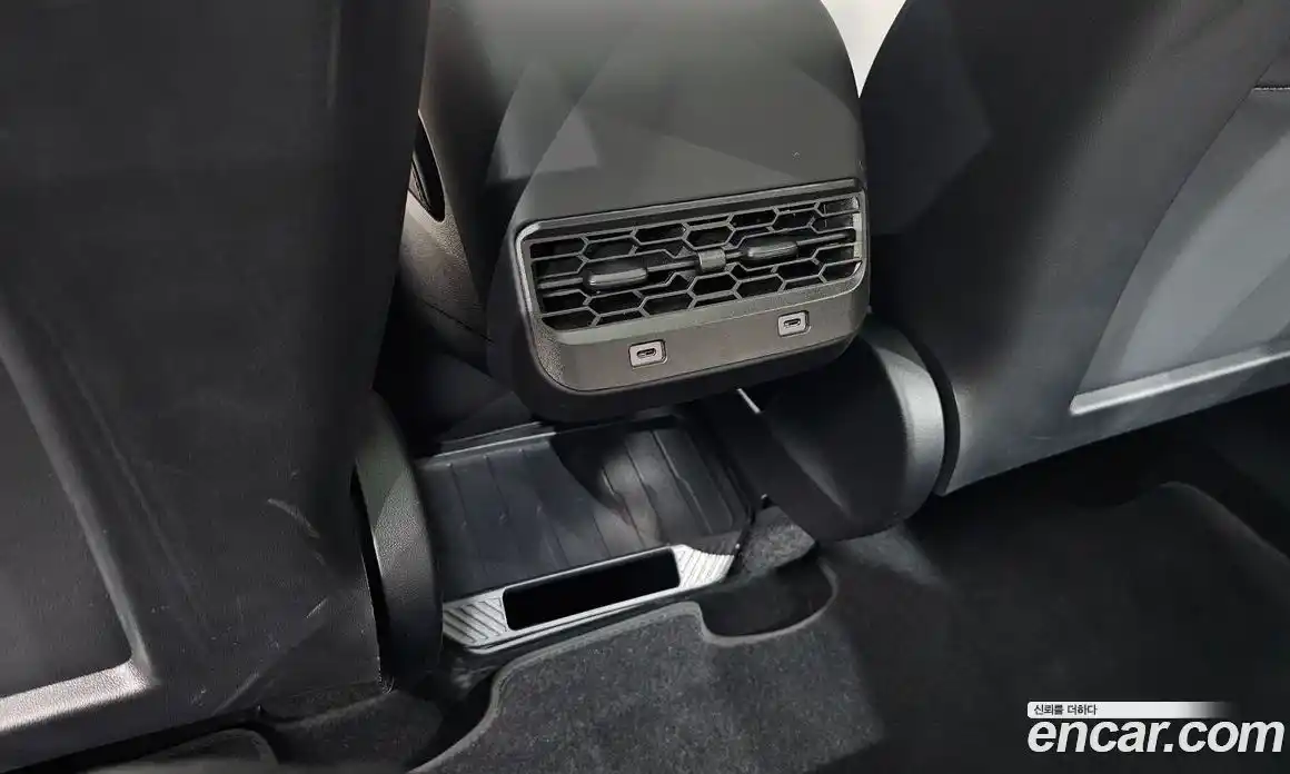 Tesla Model Y 2024 0.2 гидро, фото 30