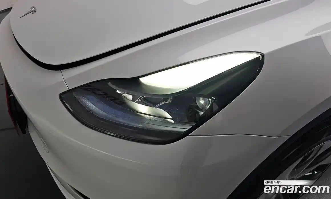 Tesla Model Y 2024 0.2 гидро, фото 7