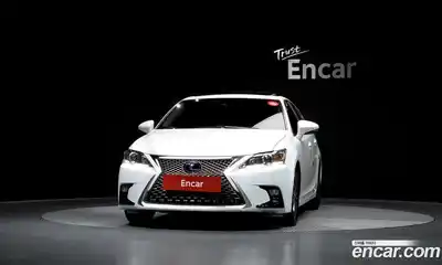 Lexus CT200h 2019 1.8 гидро, миниатюра 3
