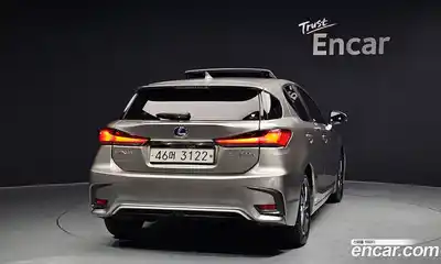 Lexus CT200h 2019 1.8 гидро, миниатюра 4