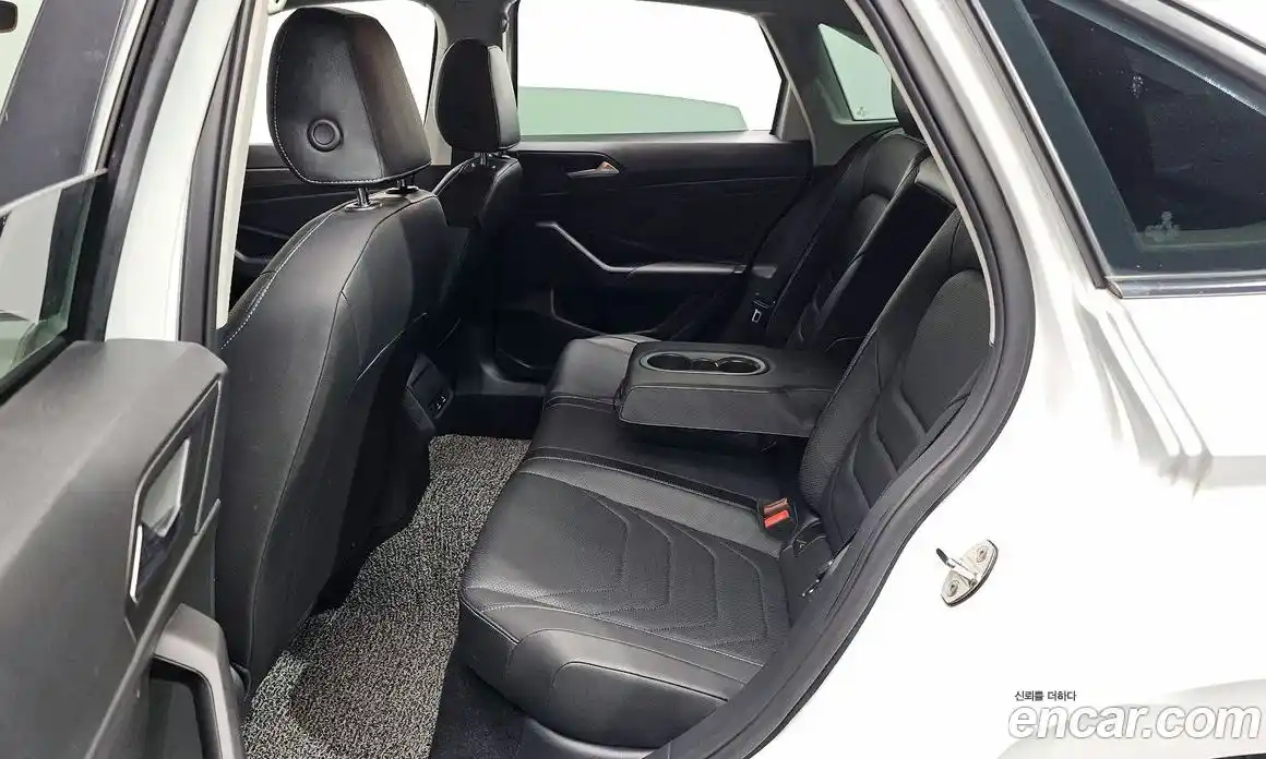 Volkswagen Jetta 2020 1.4 автомат (гидро), фото 11