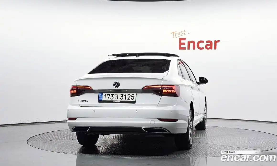 Volkswagen Jetta 2020 1.4 автомат (гидро), фото 4