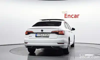 Volkswagen Jetta 2020 1.4 автомат (гидро), миниатюра 4