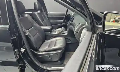 Jeep Cherokee 2019 3.6 автомат (гидро), миниатюра 10