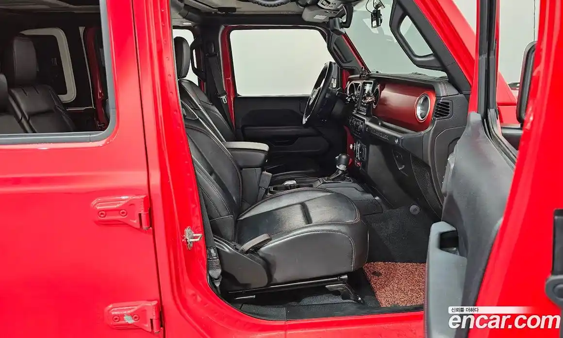 Jeep Wrangler 2018 2.0 автомат (гидро), фото 16