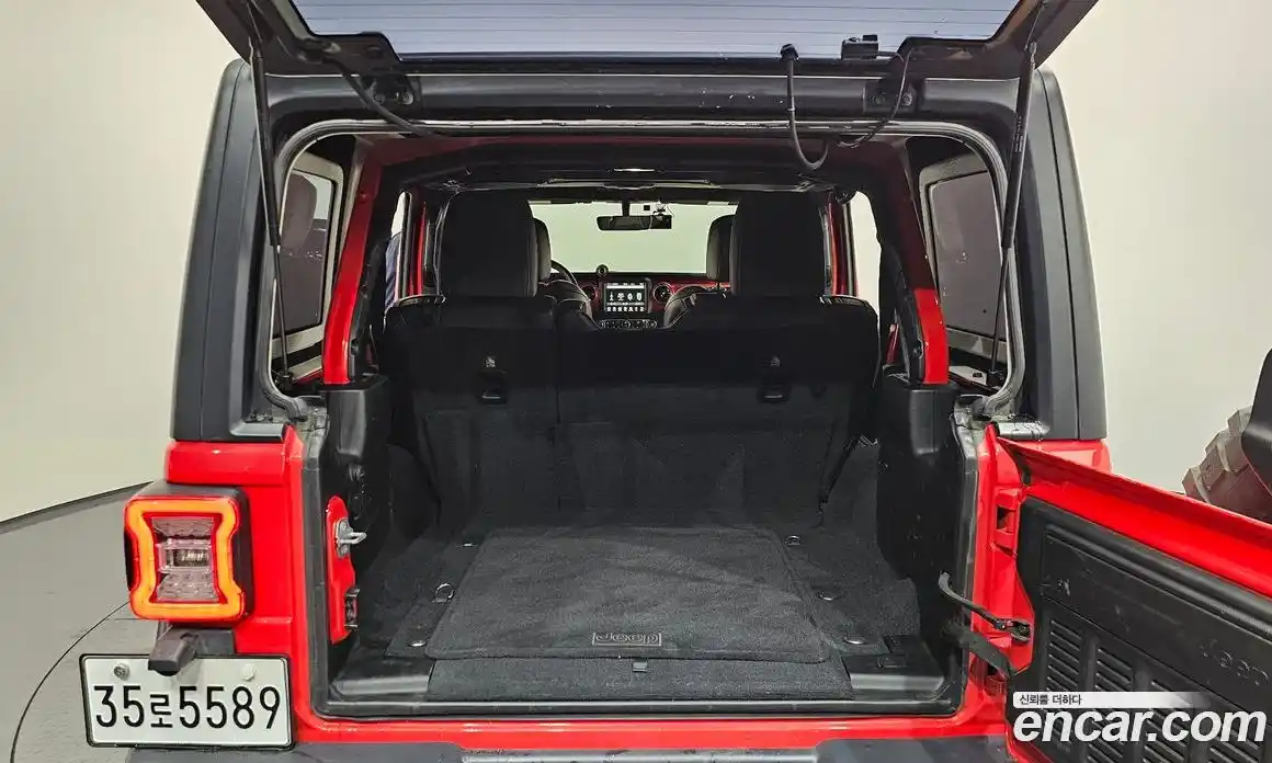 Jeep Wrangler 2018 2.0 автомат (гидро), фото 24
