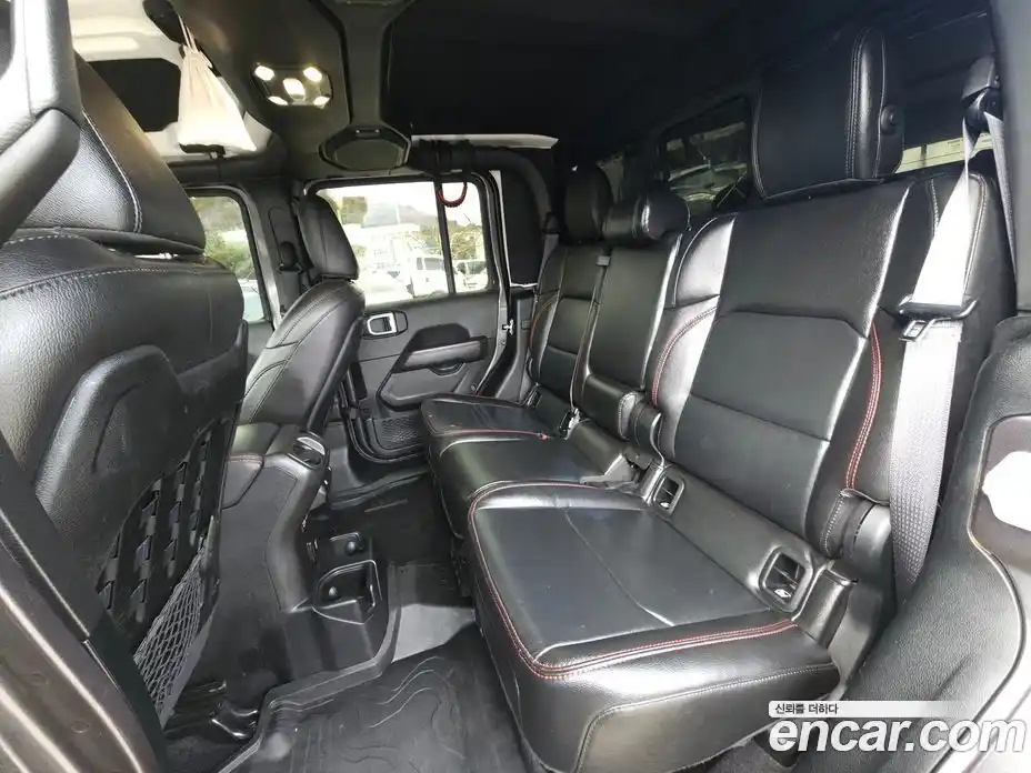 Jeep Gladiator 2021 3.6 автомат (гидро), фото 11