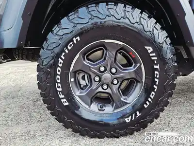 Jeep Gladiator 2021 3.6 автомат (гидро), миниатюра 6