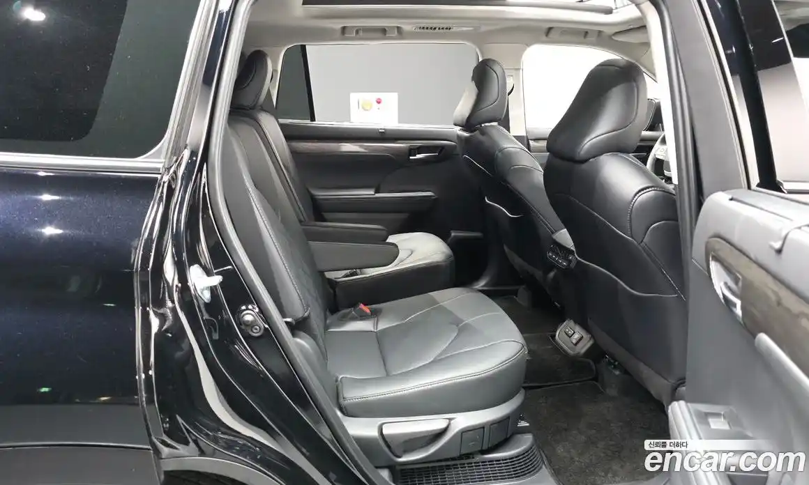 Toyota Highlander 2025 2.5 гидро, фото 12