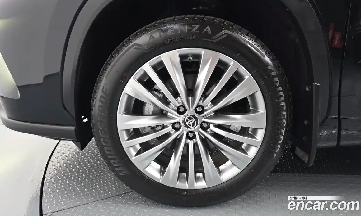 Toyota Highlander 2025 2.5 гидро, фото 5