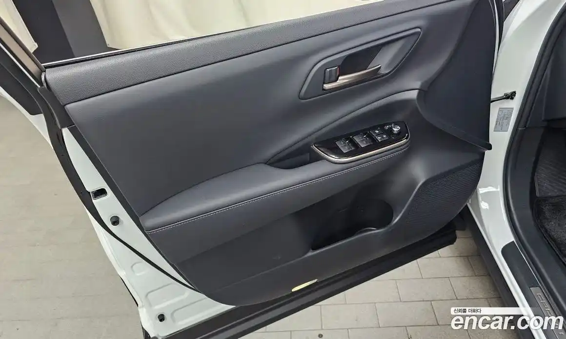 Toyota Crown 2024 2.5 гидро, фото 14