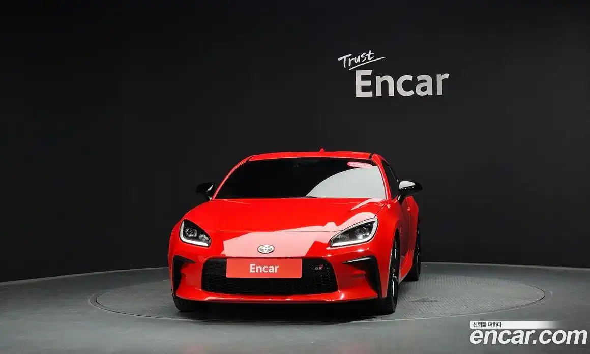 Toyota 86 2025 2.4 механика, фото 2