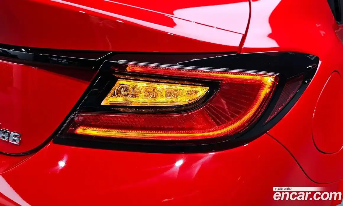 Toyota 86 2025 2.4 механика, фото 8