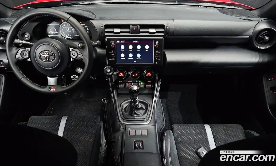 Toyota 86 2025 2.4 механика, фото 9