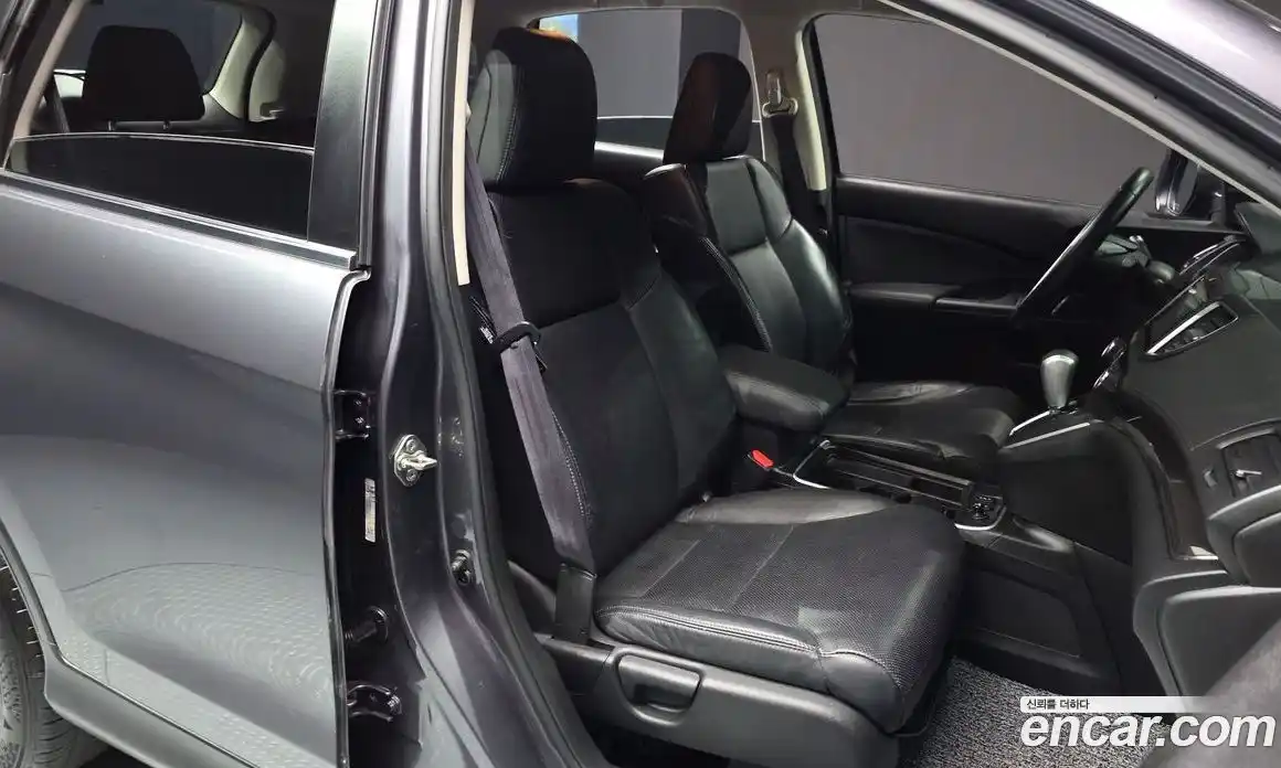 Honda CR-V 2016 2.4 автомат (гидро), фото 12