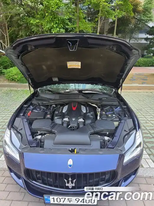 Maserati Quattroporte 2015 3.8 гидро, фото 7