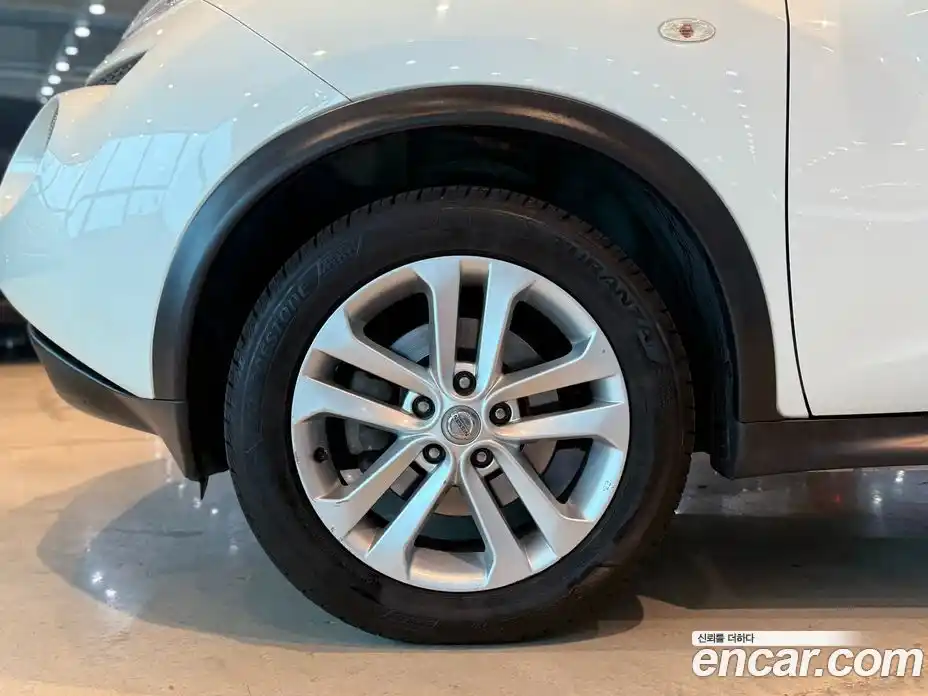Nissan Juke 2014 1.6 вариатор, фото 5