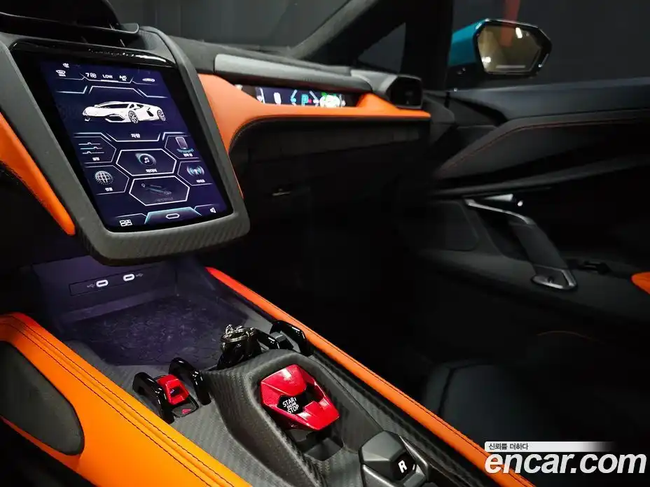 Lamborghini Revuelto 2025 6.5 гидро, фото 13
