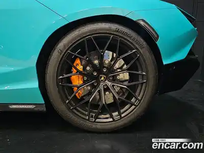 Lamborghini Revuelto 2025 6.5 гидро, миниатюра 6