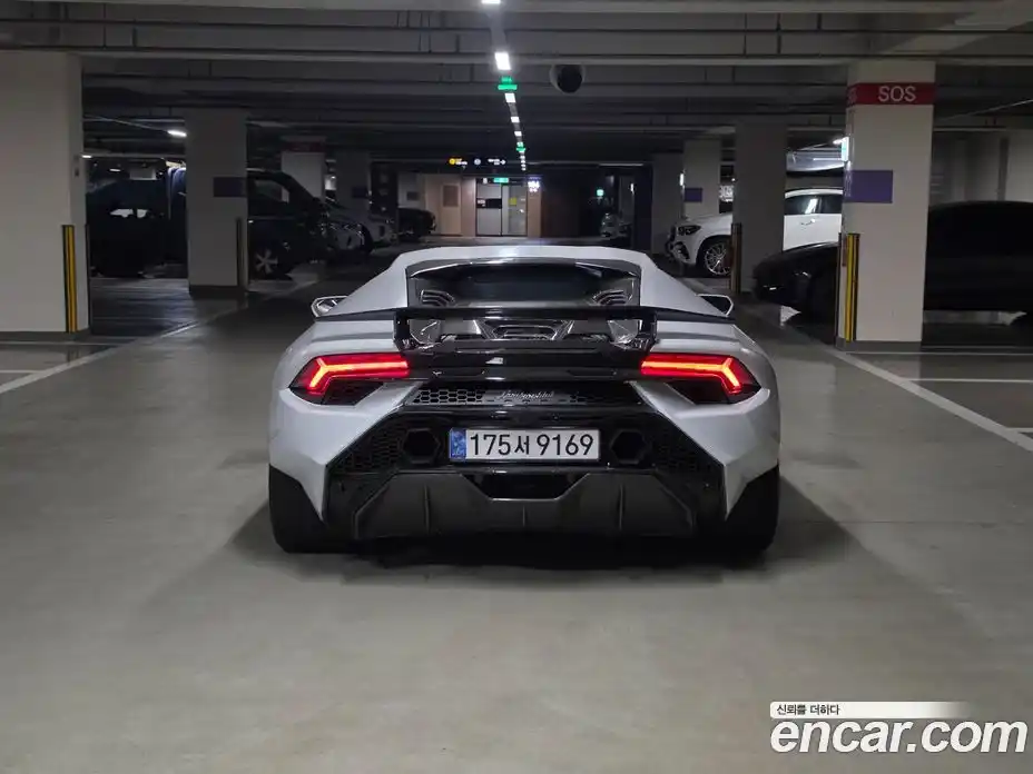 Lamborghini Huracan 2016 5.2 гидро, фото 3