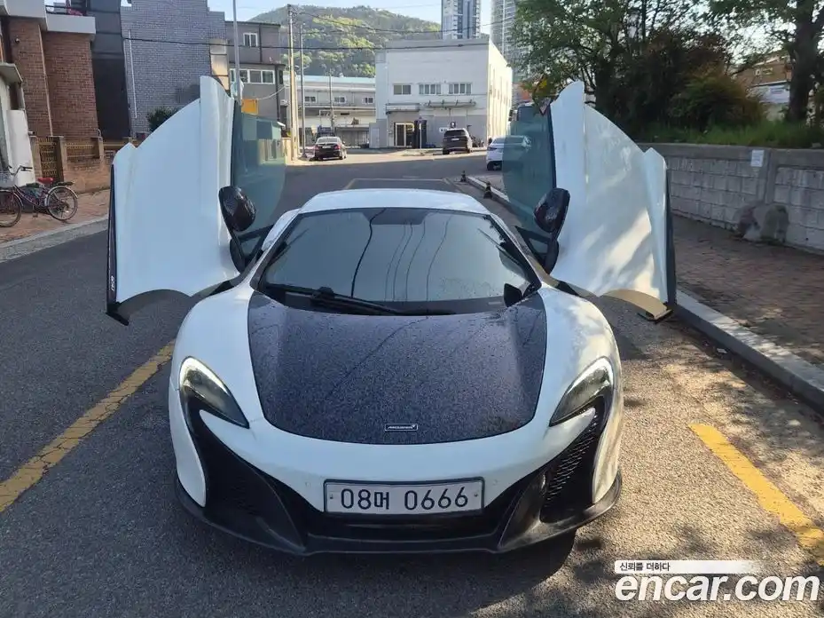 McLaren 650S 2015 3.8 автомат (гидро), фото 3