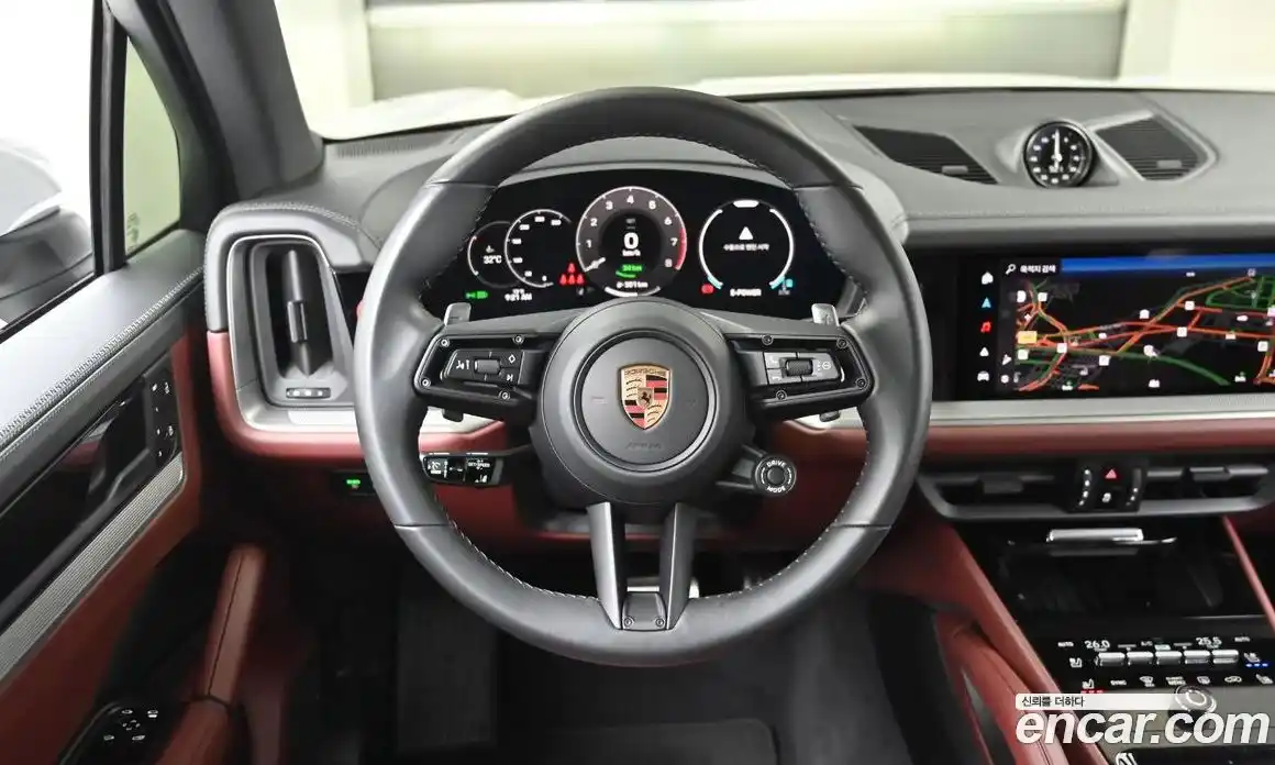 Porsche Cayenne 2025 3.0 автомат (гидро), фото 13