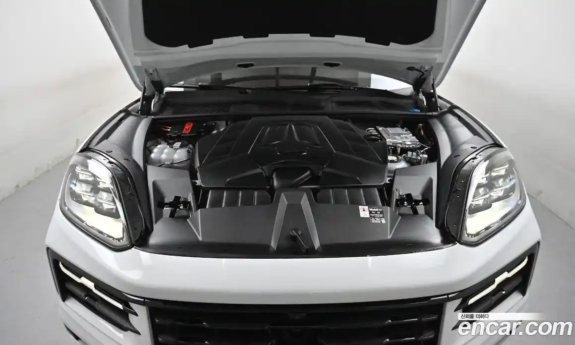 Porsche Cayenne 2025 3.0 автомат (гидро), фото 6