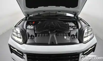 Porsche Cayenne 2025 3.0 автомат (гидро), миниатюра 6