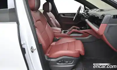 Porsche Cayenne 2025 3.0 автомат (гидро), миниатюра 10