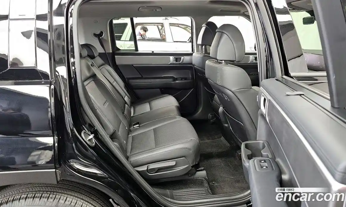 Hyundai Santa Fe 2025 2.5 автомат (гидро), фото 12