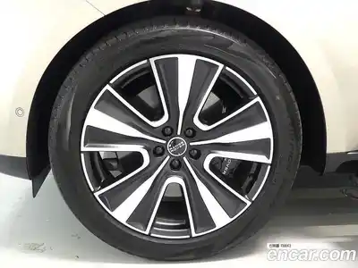 Land Rover Range Rover 2022 4.4 автомат (гидро), миниатюра 4