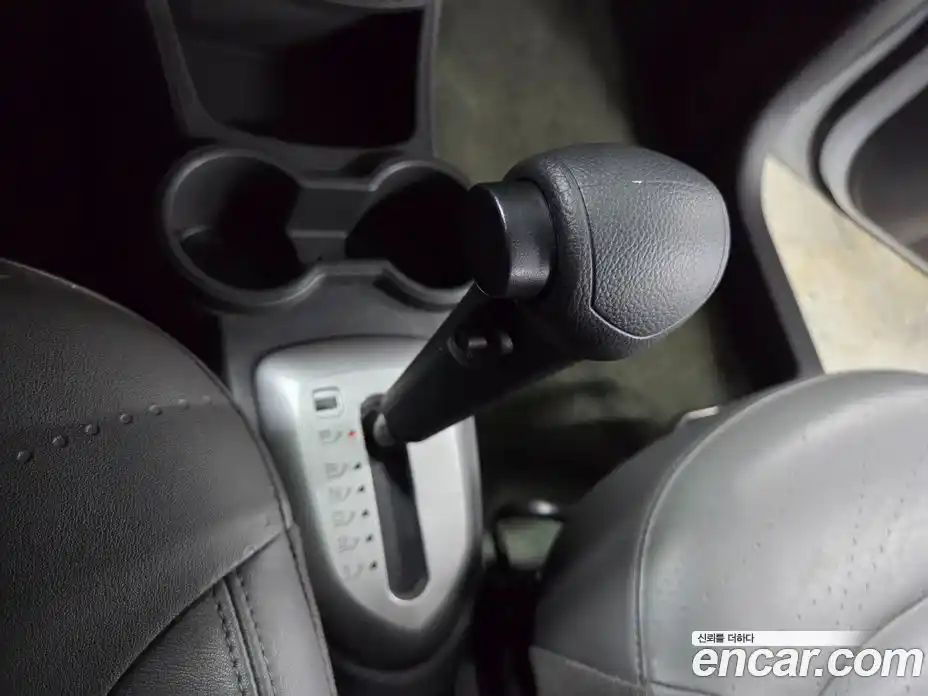 Chevrolet Spark 2014 1.0 автомат (гидро), фото 9