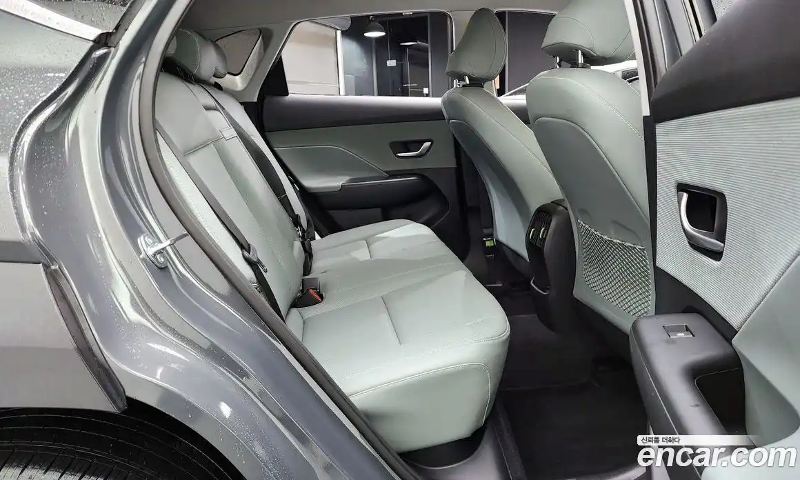 Hyundai Kona 2025 1.6 автомат (гидро), фото 11